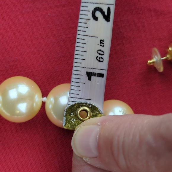 Vintage Oversized Faux Pearl Statement Necklace and Earrings Set - Picture 5 of 10